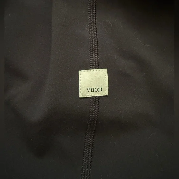 Vuori Daily Wide Leg Leggings - Picture 4 of 4